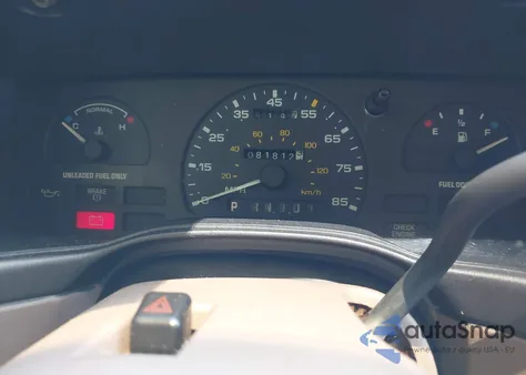 1995 Ford Taurus Gl/Se z USA, uszkodzony, nr VIN 1FALP52U4SA106279